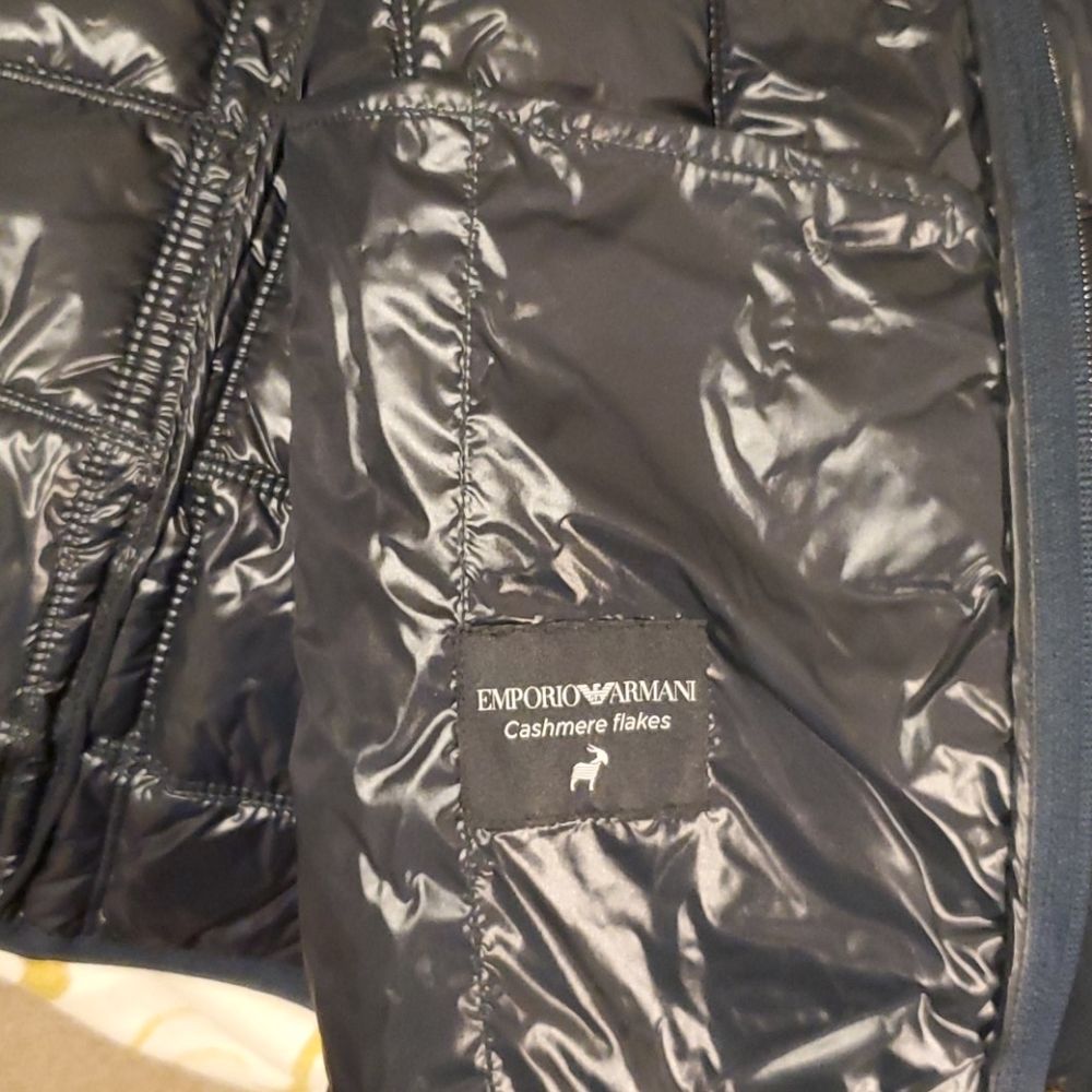 Limited edition j Jacket size medium - Picture 3 of 3